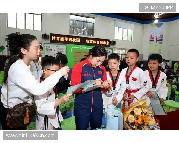 “跆拳道进校园”项目评估，学生体质与纪律性双提升